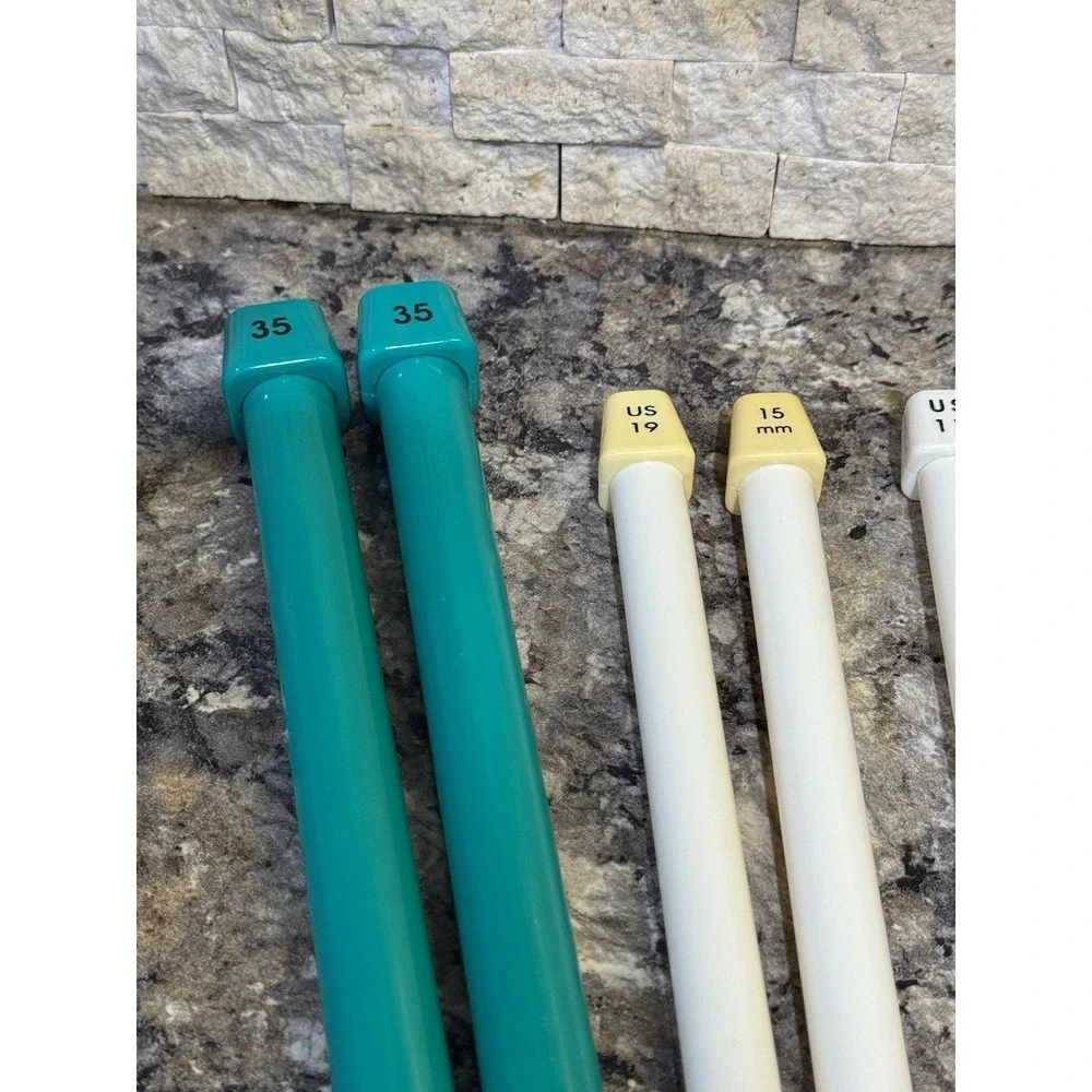 Lot of 10 Large Knitting needles‎ US 11, 15, 17, 19, And 35 Very Nice